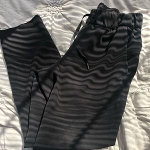 Lululemon On the Fly 7/8 Pants Size 8
